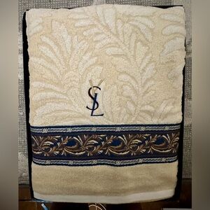 🎁 NIB Vintage YSL Bath Towel (YVES SAINT LAURENT)
